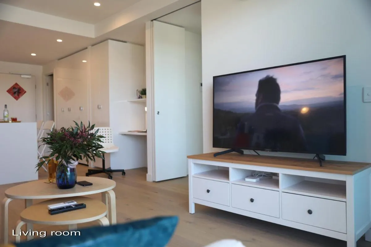 Image 4 of Two Bedroom Apartment In North Melbourne with Parking