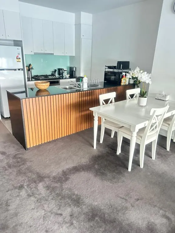 Image of Urban Oasis 3 BRs apartment & parking