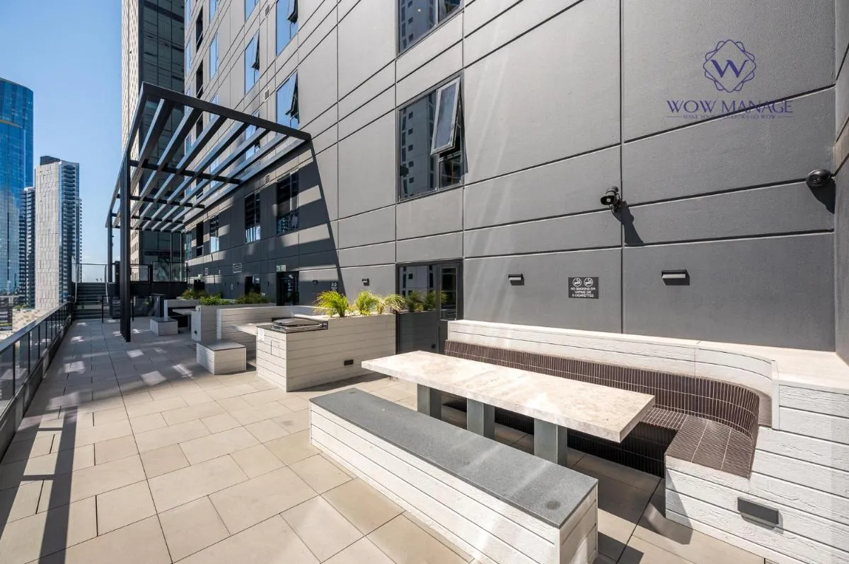 Image 6 of WOW Apartment on Hancock Southbank