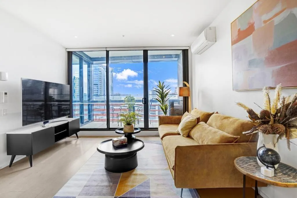 Image of Waterfront 1BR Docklands Apt CollinsSt FreeParking#8314