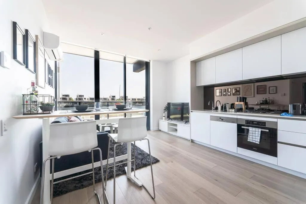 Image of Waterfront apt Mel’s Collins Street FREE PARKING#CWG