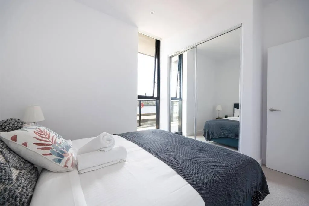 Image 1 of Waterfront apt Mel’s Collins Street FREE PARKING#CWG